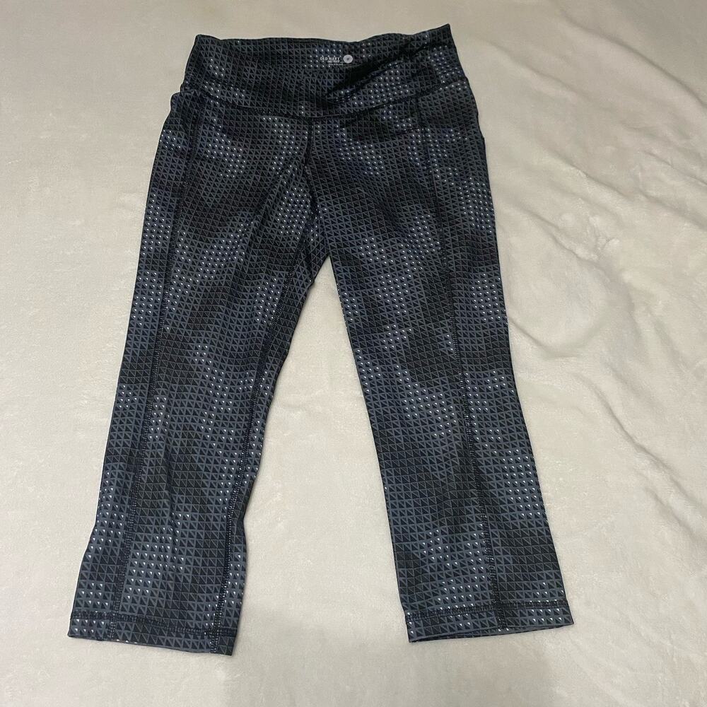 Old Navy Black Geometric and Electric Style Activewear Pants Women Size M